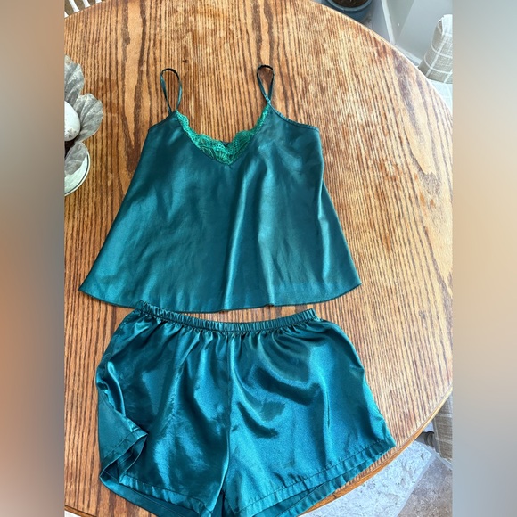 Other - Lace trim pajama set Sz large